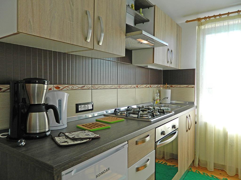 Apartment San Ližnjan 客房 照片