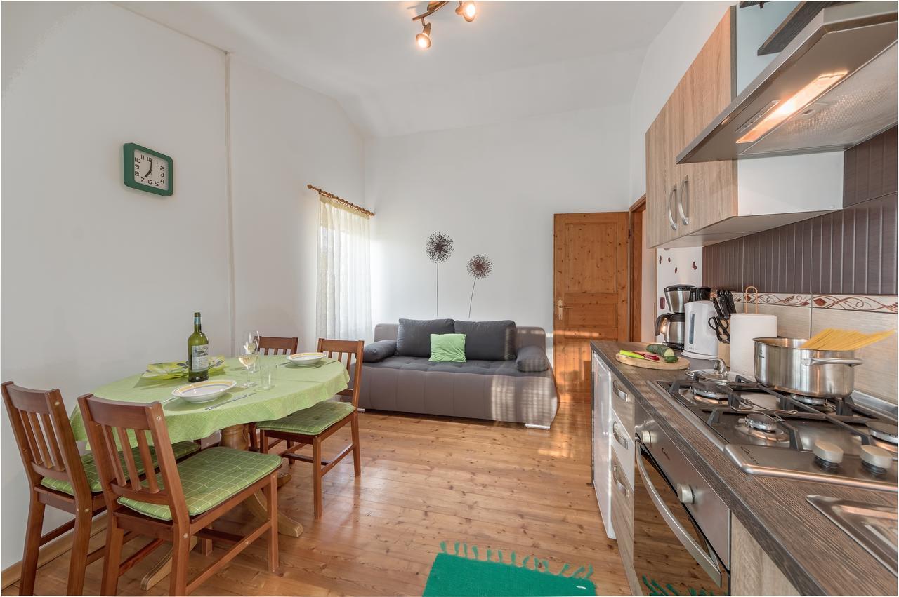 Apartment San Ližnjan 外观 照片