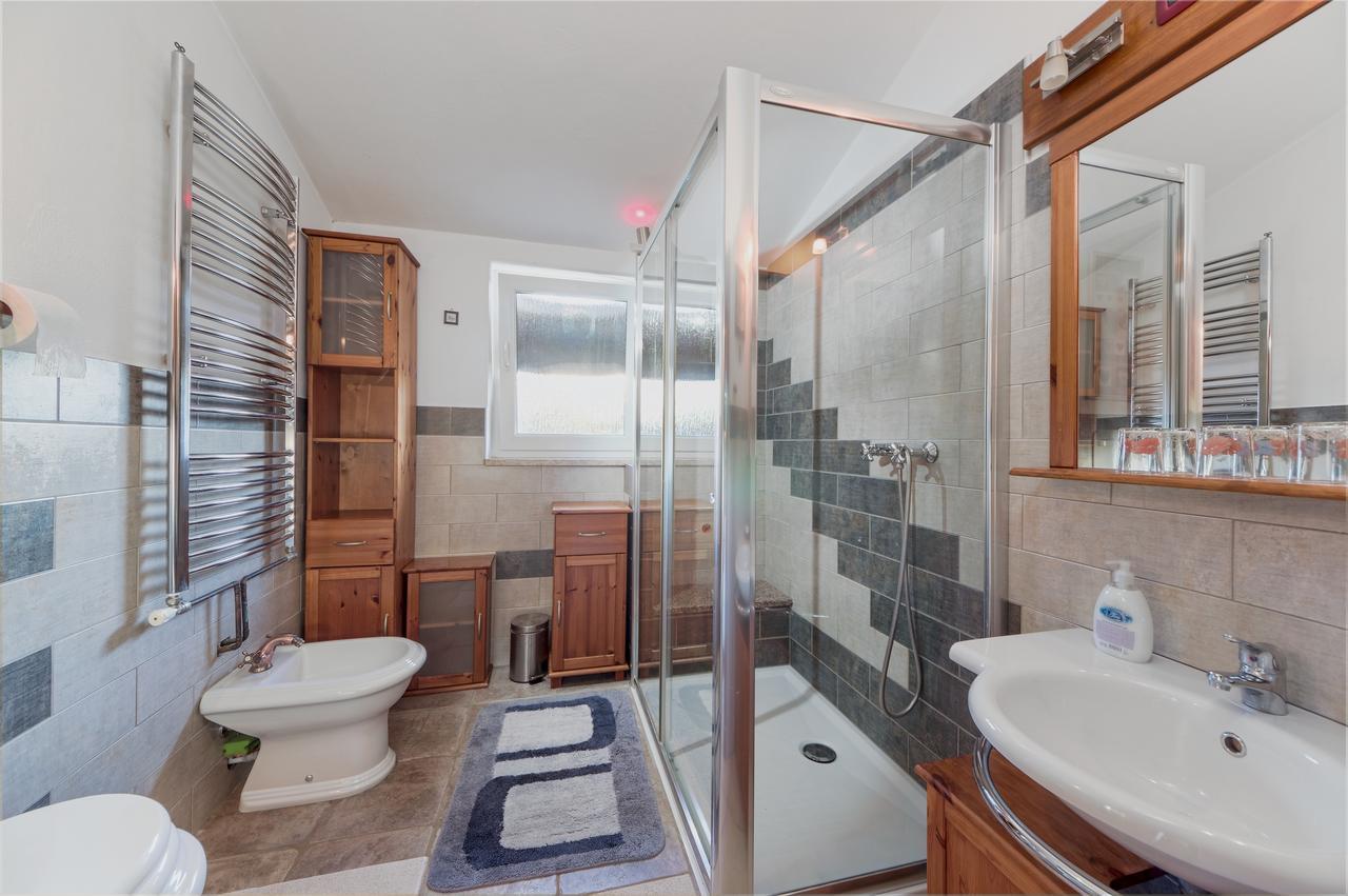Apartment San Ližnjan 外观 照片